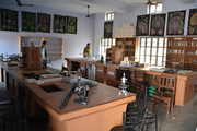 Vyapar Mandal Public School-Biology Lab